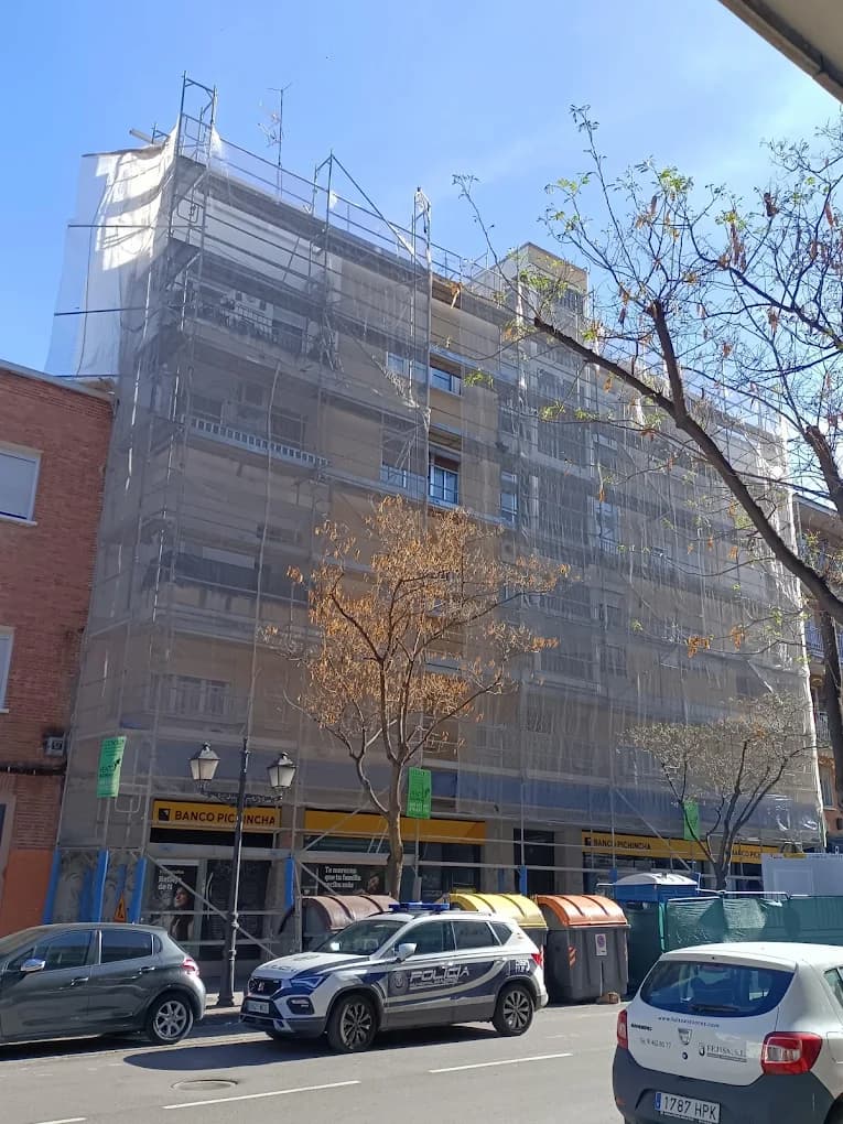 Rehabilitación fachadas en Madrid 9 rehabilitacion fachadas edificios Madrid aria 6
